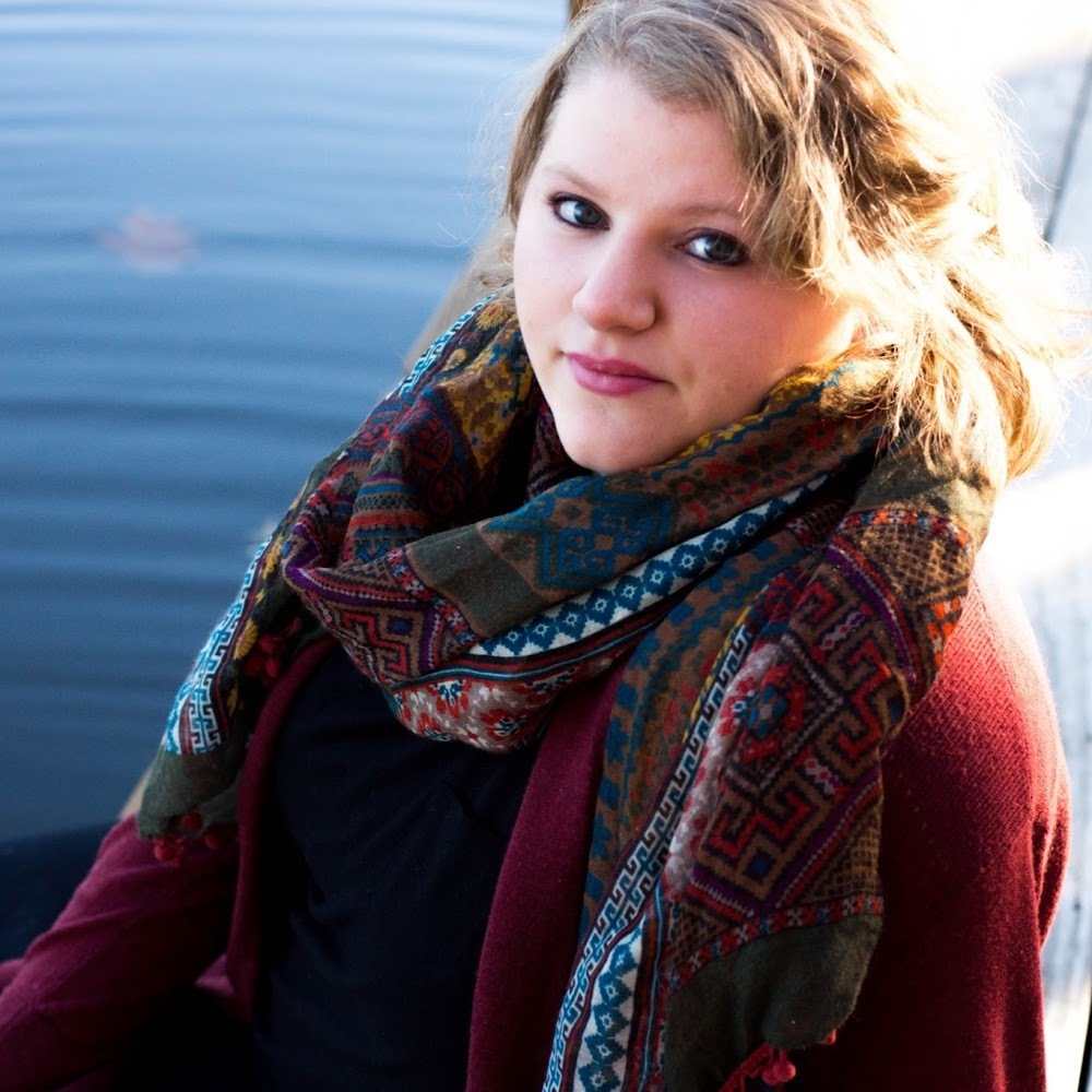 Meet your Posher, Abby